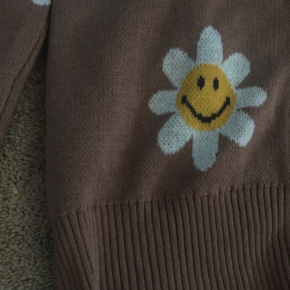 Brown Floral Cardigan - 🤎🌼 - Picture 4 of 6